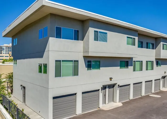 Landing Stylish 1bd Gym Clubhouse