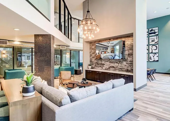 Landing Stylish 1bd Gym Clubhouse