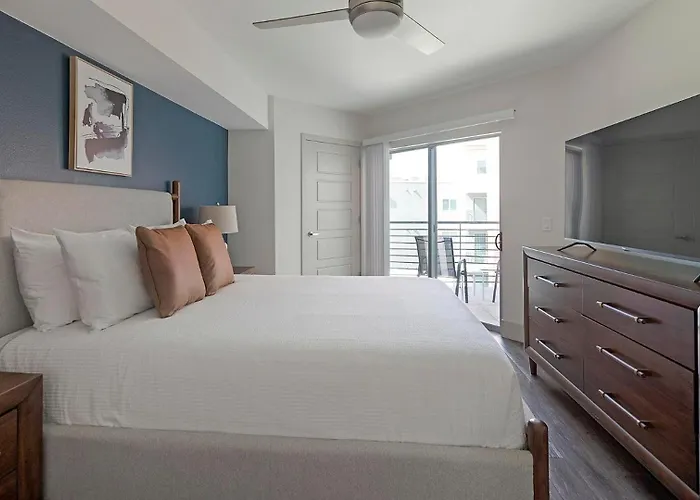 Landing Stylish 1bd Gym Clubhouse *