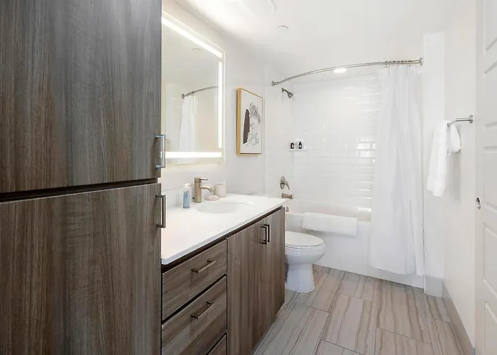 Landing Stylish 1bd Gym Clubhouse Apartment Phoenix